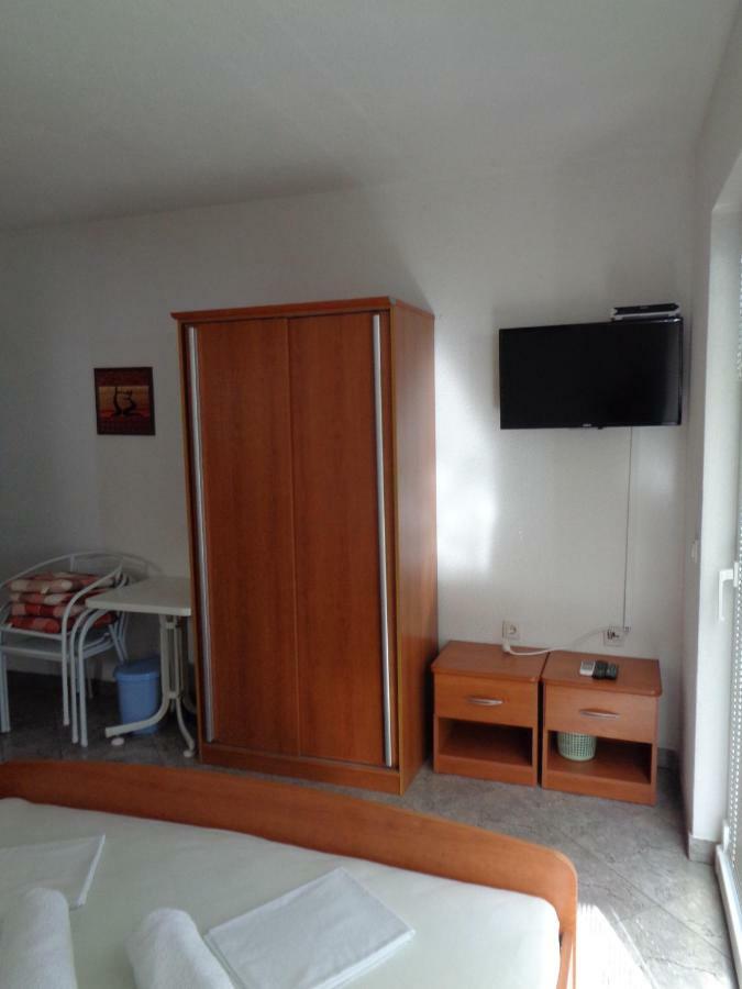 Apartments Rados Lokva Rogoznica Buitenkant foto
